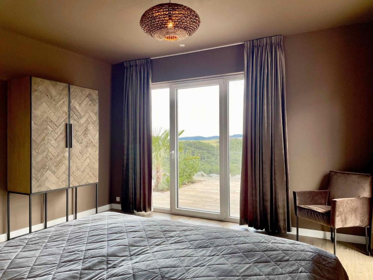 Luxapart Eifel Mit Privater Sauna Harscheid Buitenkant foto